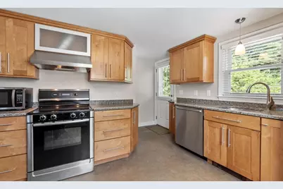 68 Oak Hill Rd, Westford, MA 01886 - Photo 13