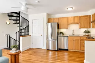 411 Norfolk St, Somerville, MA 02143 - Photo 5