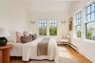 411 Norfolk St, Somerville, MA 02143 - Photo 9
