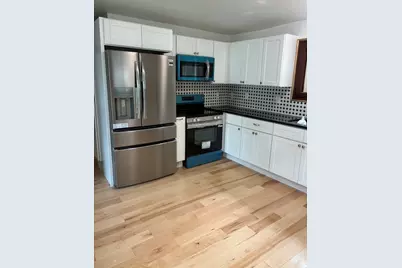 303 Chapman, Greenfield, MA 01301 - Photo 7