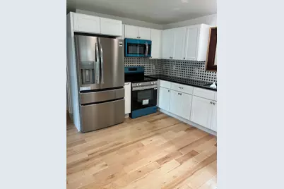 303 Chapman, Greenfield, MA 01301 - Photo 7