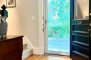 33 Gaylord St, Amherst, MA 01002 - Photo 3
