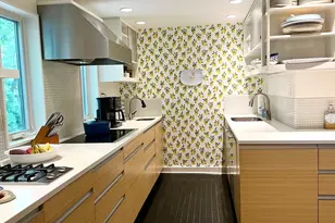 33 Gaylord St, Amherst, MA 01002 - Photo 13