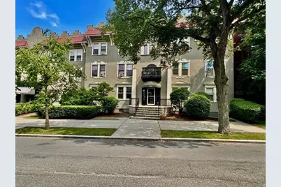 1742 Commonwealth Ave #2, Boston, MA 02135 - Photo 7