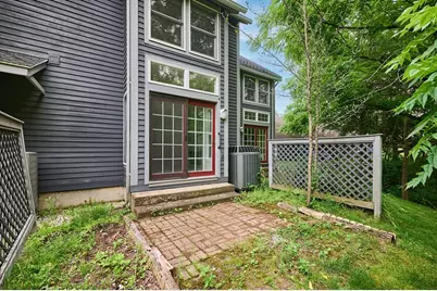 51 Amity Pl #51, Amherst, MA 01002 - Photo 27