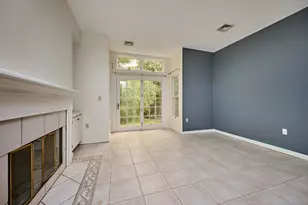 51 Amity Pl, Amherst, MA 01002 - Photo 11