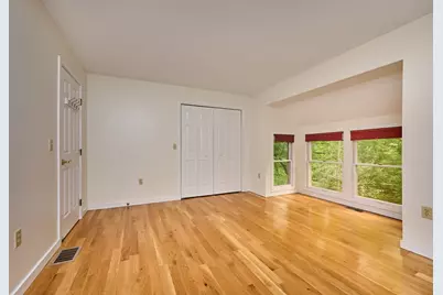 51 Amity Pl #51, Amherst, MA 01002 - Photo 19