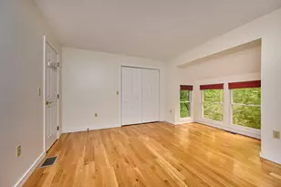 51 Amity Pl, Amherst, MA 01002 - Photo 19