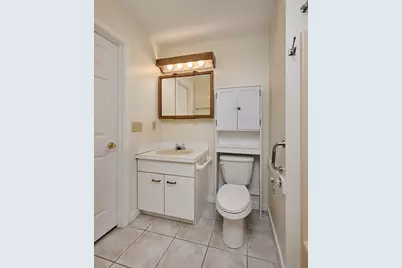 51 Amity Pl #51, Amherst, MA 01002 - Photo 21