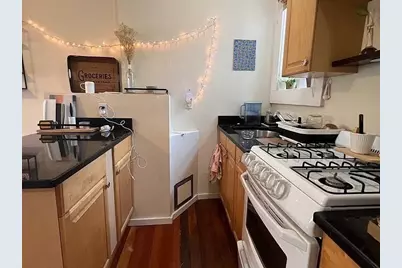 65 Burbank St #24, Boston, MA 02115 - Photo 3