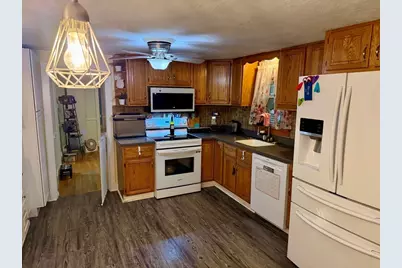 109 Union St, Attleboro, MA 02703 - Photo 5