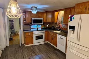 109 Union St, Attleboro, MA 02703 - Photo 5