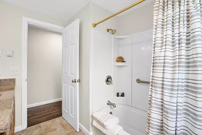 31 Kellogg Ave, Agawam, MA 01030 - Photo 17