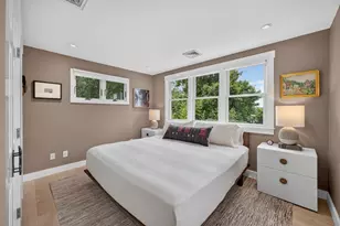 17 Carnes Ln, Provincetown, MA 02657 - Photo 11