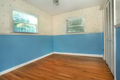 33 Johnson St, Newburyport, MA 01950 - Photo 13