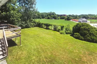 33 Johnson St, Newburyport, MA 01950 - Photo 19