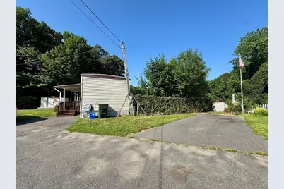 299 Miller St #E8, Ludlow, MA 01056 - Photo 19