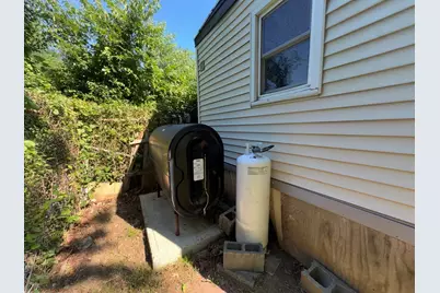 299 Miller St #E8, Ludlow, MA 01056 - Photo 15