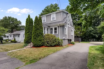 17 Andrews St, Norwood, MA 02062 - Photo 3