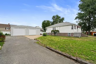 101 Kenberma St, Hull, MA 02045 - Photo 3