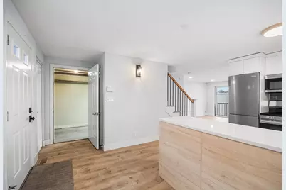 28 Margin St #A, Lynn, MA 01905 - Photo 5