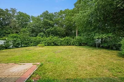 6 Oakwood Ave, Auburn, MA 01501 - Photo 29