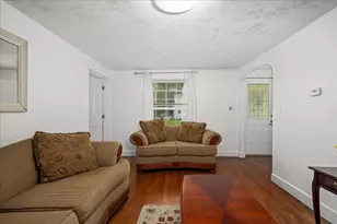 6 Oakwood Ave, Auburn, MA 01501 - Photo 11