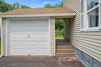 6 Oakwood Ave, Auburn, MA 01501 - Photo 39