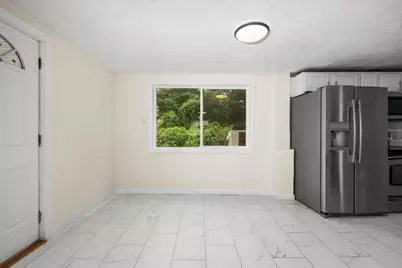 6 Oakwood Ave, Auburn, MA 01501 - Photo 7