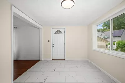 6 Oakwood Ave, Auburn, MA 01501 - Photo 5