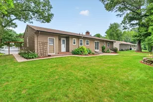 74 Lynnwood Ln, Worcester, MA 01609 - Photo 3