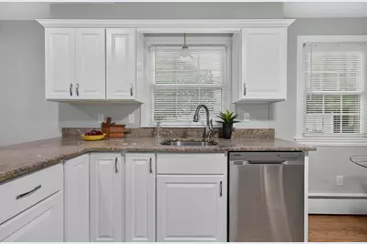 74 Lynnwood Ln, Worcester, MA 01609 - Photo 9