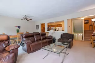 703 Brookhaven Ln, Woonsocket, RI 02895 - Photo 9