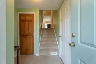 703 Brookhaven Ln, Woonsocket, RI 02895 - Photo 3