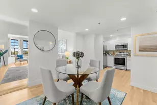 4 Charlesgate E, Boston, MA 02215 - Photo 11