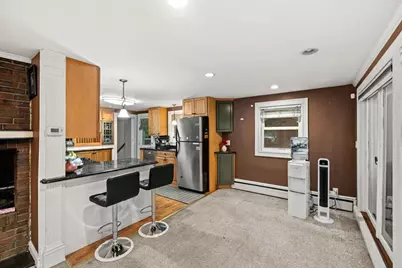 10 Rafferty Rd, Stoneham, MA 02180 - Photo 5