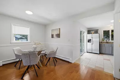 16 Elm St, Reading, MA 01867 - Photo 9