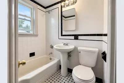 121 Thorndike St #3L, Cambridge, MA 02141 - Photo 7