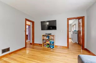 35 Natick St, Lunenburg, MA 01462 - Photo 11