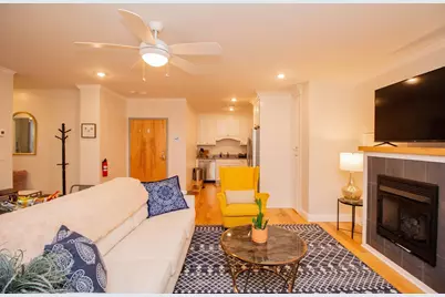 1008-4 Tremont St #Furnished, Boston, MA 02120 - Photo 3