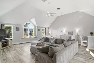 238 Mitchell G Dr, Tewksbury, MA 01876 - Photo 5