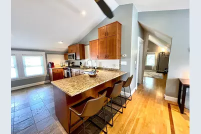 247-2 Savin Hill Ave #Furnished, Boston, MA 02125 - Photo 3