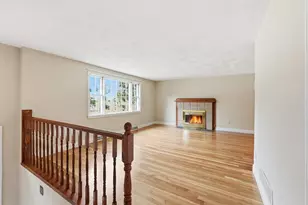 100 Marilyn, Holliston, MA 01746 - Photo 5
