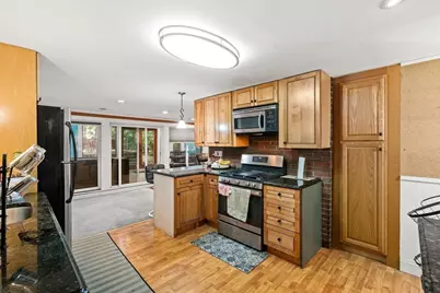 10 Rafferty Rd, Stoneham, MA 02180 - Photo 17