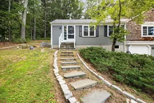 10 Flint Locke Dr, Duxbury, MA 02332 - Photo 33