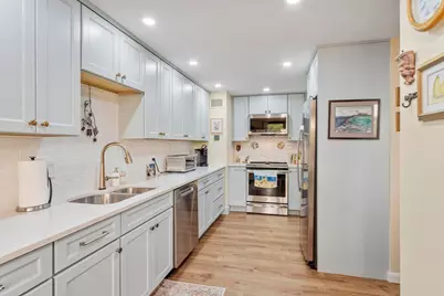 40 Village Rd #910, Middleton, MA 01949 - Photo 15