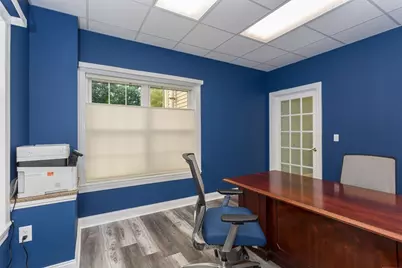 233 W Central St #1, Franklin, MA 02038 - Photo 11