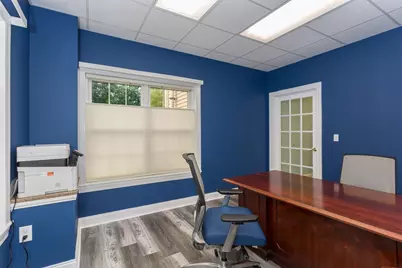 233 W Central St #1, Franklin, MA 02038 - Photo 11