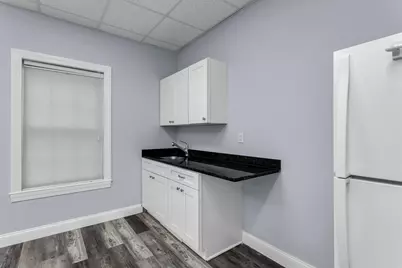 233 W Central St #1, Franklin, MA 02038 - Photo 23