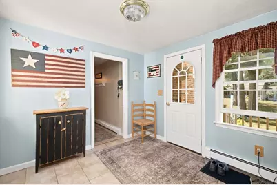 10 Wynnwood Cir, Bridgewater, MA 02324 - Photo 19